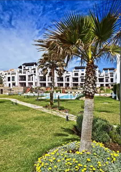 Aparthotel Albayt Beach